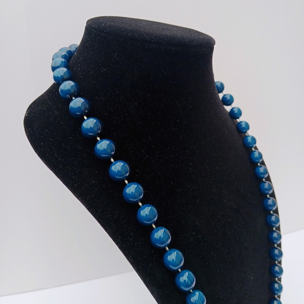 LAGUNA RARE COLOR TEAL SIGNED NECKLACE glass beads 30" blue vintage MCM